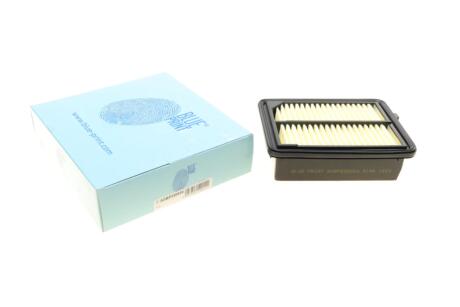 Фільтр повітряний Honda CR-V 2.0 16V 18- (opt-om) BLUE PRINT ADBP220024