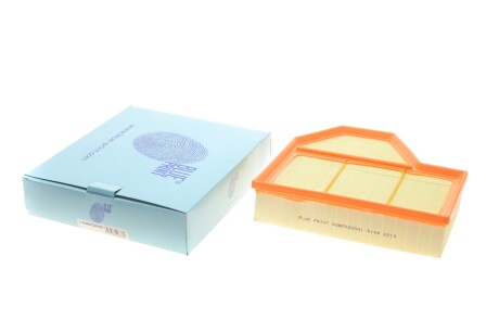 Фільтр повітряний BMW M5 (E60/E61) 04-10 (R) (S85) (opt-om) BLUE PRINT ADBP220081