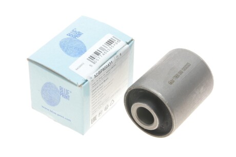 Сайлентблок важеля (переднього/знизу/ззовні) Hyundai Sonata V 05- (opt-om) BLUE PRINT ADBP800431