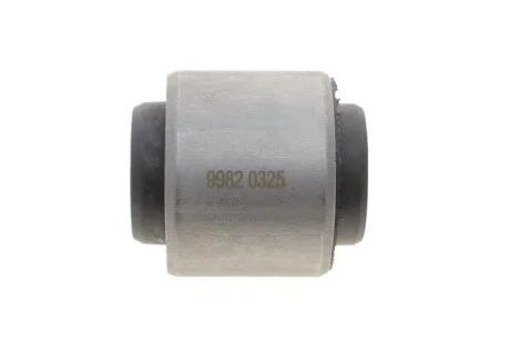 Сайлентблок важеля задн BLUE PRINT ADBP800538