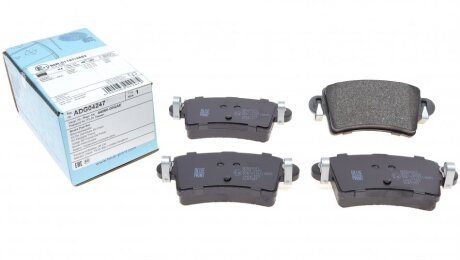 Колодки гальмівні (задні) Renault Master 97-10/Opel Movano A 98-10 UA63 BLUE PRINT ADG04247