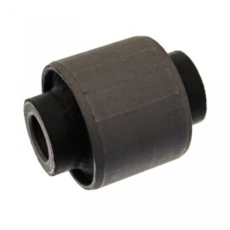 Сайлентблок важеля (заднього/зверху) Hyundai i30 KIA Carens 1.4-2.0 16V 06-13 (opt-om) BLUE PRINT ADG080120