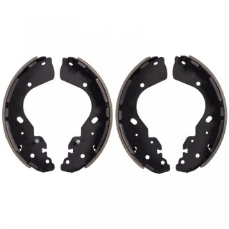 Комплект тормозных колодок из 4 шт. барабанов BLUE PRINT ADM54139