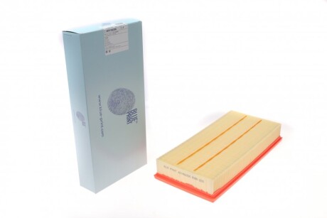 Фільтр повітряний Audi Q7/VW Touareg UA63 BLUE PRINT ADV182256