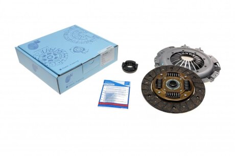 Комплект зчеплення VW T4 1.9D/TD 91- (d=216mm) (+вижимний) UA63 BLUE PRINT ADV183002