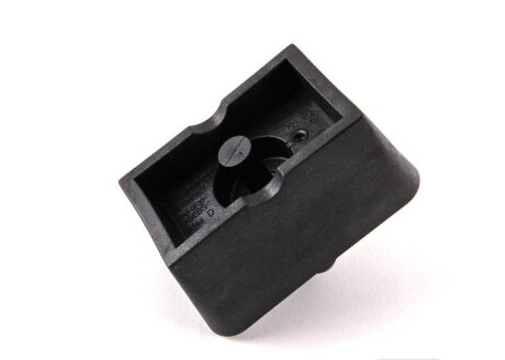 Опора домкрата E64/R55 BMW 51717039760