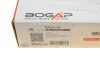 Радиатор масляный BMW 1 (F20/F21)/2 (F45) 1.5/2.0D 15- B37/B38/B46/B48 (opt-om) BOGAP B4222124 (фото 8)