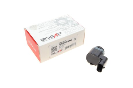Датчик парковки (задний) BMW 7 (F01-F04)/5 (F07/F11/F10)/X3 (F25) 06- UA63 BOGAP B7119127
