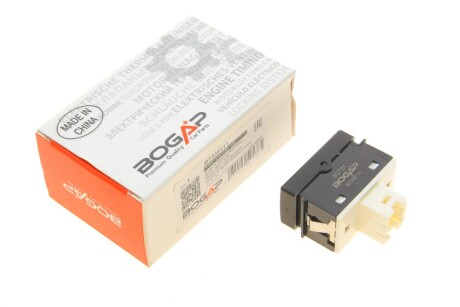 Кнопка склопідіймача BOGAP B7339111