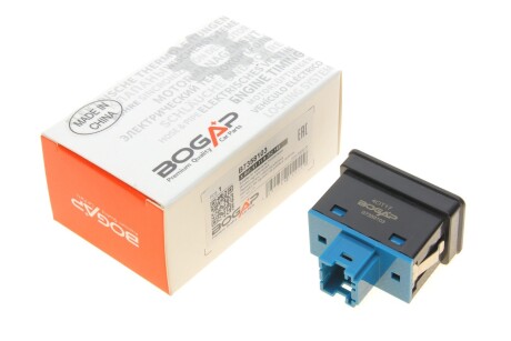 Кнопка склопидиймача (R) BMW 5 (E39)/7 (E38) 94-03 (opt-om) BOGAP B7358103