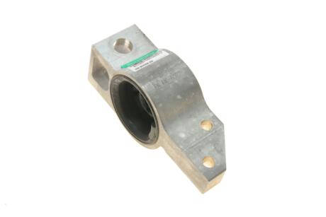 Сайлентблок важеля (переднього/ззаду) VW Caddy/Golf 03-13 (L) UA63 Borsehung B11352