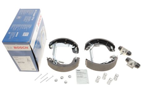 Колодки гальмівні (задні) Daewoo Lanos 97-/Opel Astra F/G/Vectra A (барабанні) (200x45)(+ци UA63 BOSCH 0 204 114 582