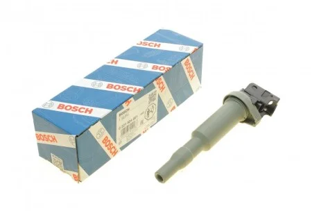 Катушка зажигання BMW 5 (E60/F10)/6 (E63) 2.0/3.0i 07-13 N43/N52/N53 UA63 BOSCH 0 221 504 801