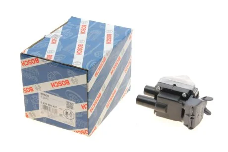 Котушка запалювання MB E-class (W124/C124)/C-class (W202) 86-01 M111 (14V) UA63 BOSCH 0 221 505 437
