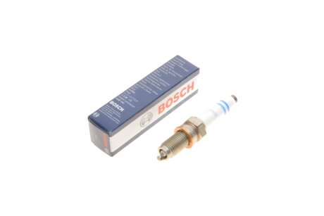 Свічка запалювання Y5KPP332 DOUBLE PLATINUM VAG 1.2-1.4 TSI 12- BOSCH 0 241 145 523
