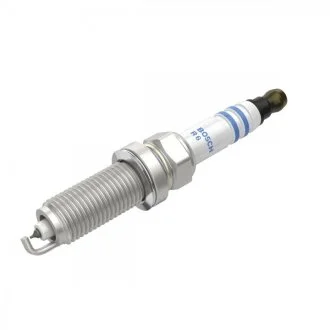 Свічка запалювання Renault Captur 0.9 TCe 13-/Megane 1.2TCe 13- UA63 BOSCH 0 242 135 517