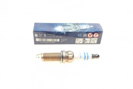 Свеча зажигания Mini Cooper 11-15 N16 B16 (opt-om) BOSCH 0 242 140 535