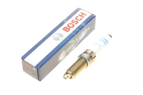 Свеча зажигания Porsche 718/911 15- (opt-om) BOSCH 0 242 145 552
