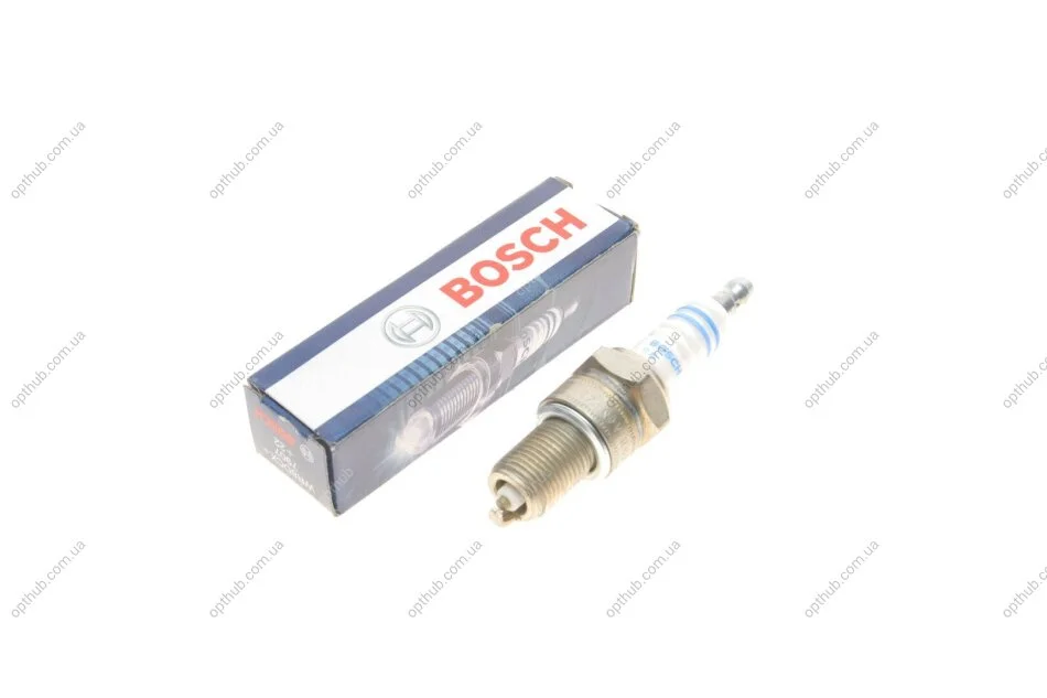 Свеча зажигания VW Caddy/Golf/Passat 1.6 -92/Audi 80/100 1.3-1.8 -87/Chevrolet Aveo (opt-om) BOSCH 0 242 229 687 (фото 1)