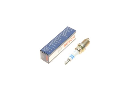 Свічка запалювання FR8DII33X IRIDIUM HYUNDAI I30 1.4-2.0 07-12, CERATO 1.6-2.0 04- BOSCH 0242230534