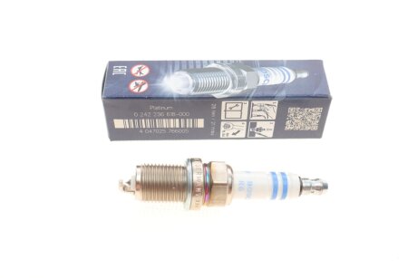 Свічка запалювання Mitsubishi Lancer/Peugeot 4007 1.8/2.4 07- UA63 BOSCH 0 242 236 618