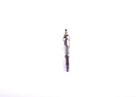 Свеча накаливания Citroen C5/Peugeot 205/Land Rover 2.2HDi/D 06- M8x1.0 UA63 BOSCH 0 250 404 002