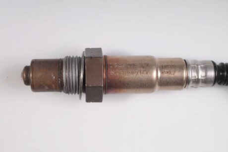 Лямбда-зонд ВАЗ 1,5i/1,7i (ЄВРО-II, ЄВРО-III) блок керування М 7.9.7 (4 конт.) BOSCH 0258006537