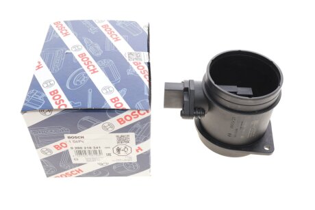 Витратомір повітря VW Golf IV/V 02-08/T5 03-09 3.2 V6 03-09 UA63 BOSCH 0 280 218 341