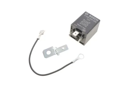 Реле поворотов (3 контакта) ВАЗ 2108-099-10 (пр-во Bosch) BOSCH 0335200038