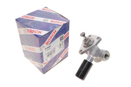 Насос топливный Daf 75/85/95 8.7D-12.6D 87-08 (opt-om) BOSCH 0 440 008 089