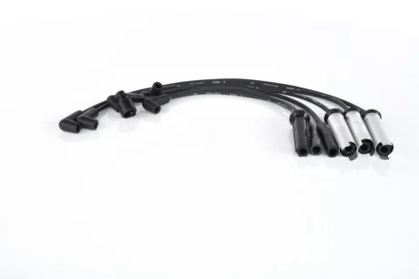 Дріт високовольтні (компл.) (вир-во Bosch) BOSCH 0 986 356 739