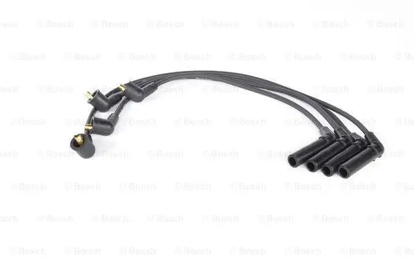 Комплект проводів запалювання MITSUBISHI COLT II, COLT III, LANCER III, LANCER IV 1.2/1.3/1.5 11.83-05.94 BOSCH 0986357093 (фото 1)