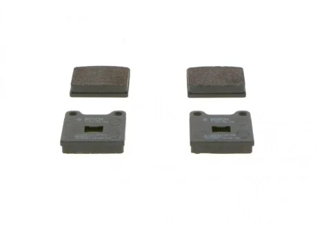 Колодки гальмивни (передни) VW Golf/Passat -83 UA63 BOSCH 0 986 462 282