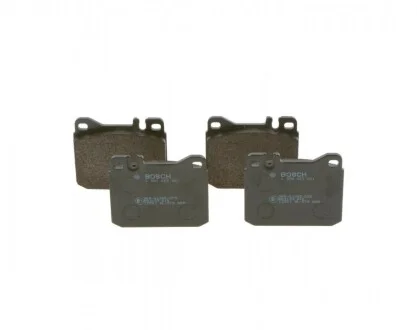 Тормозные колодки, дисковые BOSCH 0986463921