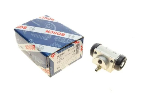 Циліндр гальмівний (задній) Ford Fiesta V 01-10/Fusion 02-12/Ka 01-08/Mazda 2 03-07 (opt-om) BOSCH 0 986 475 926