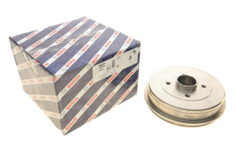 Барабан гальмівний С ПОДШ DACIA LOGAN 1.4-1.6 04-,RENAU CLIO II 1.1-1.4 98- BOSCH 0 986 477 211