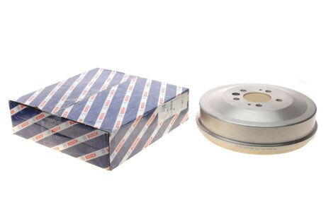 Барабан гальмівний (задній) VW Amarok 2.0/3.0 TDI 10- (opt-om) BOSCH 0 986 477 324