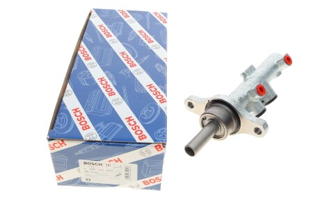 Циліндр гальмівний (головний) Renault Trafic II/Opel Vivaro A 06-/Nissan Primastar 02- (opt-om) BOSCH 0 986 481 050