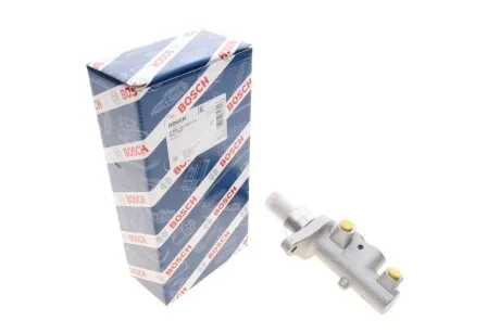 Циліндр гальмівний (головний) Renault Clio III/Modus 04- (d=23.81mm) (opt-om) BOSCH 0 986 481 057