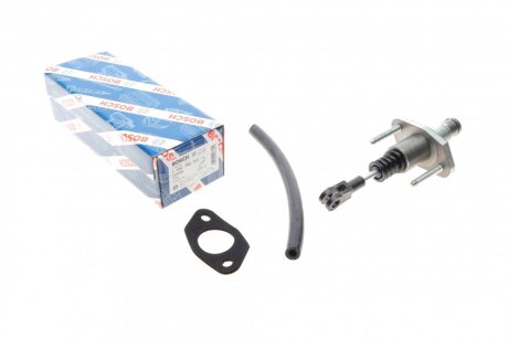 Циліндр зчеплення (головний) Opel Zafira A/B 99- (d=15,87mm) К-кт (opt-om) BOSCH 0 986 486 063