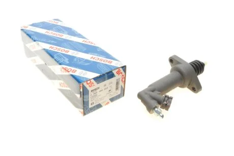 Циліндр зчеплення робочий AUDI,SEAT, SKODA, VW, 99-18 (вир-во Bosch) C.I.U BOSCH 0 986 486 553