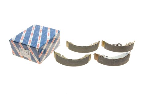 Колодка гальм. барабан. CITROEN/PEUGEOT BERLINGO/PARTNER задн. BOSCH 0 986 487 552