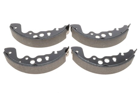Колодки тормозные барабанные (комплект 4 шт) ЗАДН SUZUKI GRAND VITARA 98- SUZUKI GRAND VITARA LX- 0 986 487 616 BOSCH 0986487616