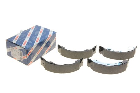 Колодки гальмівні (задні) Citroen C3/Peugeot 1007 02- (барабанні) (200x38) 0 986 487 690 (opt-om) BOSCH 0986487690