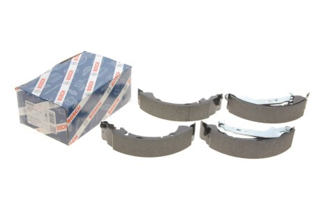 Колодки гальмівні (задні) Toyota Yaris 05- (барабанні) (203.2x38) UA63 BOSCH 0 986 487 759