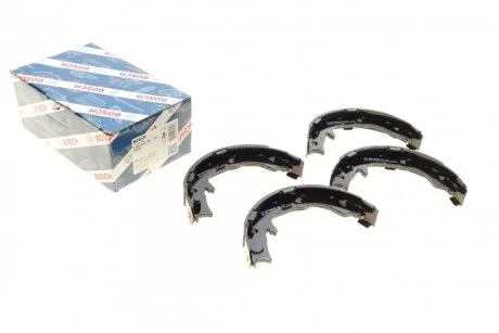 Колодка торм. барабан. MITSUBISHI GALANT, задн. (пр-во Bosch) BOSCH 0 986 487 766