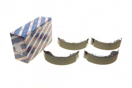 Колодки гальмівні (задні) Fiat Doblo 10-/Opel Combo 12- (барабанні) UA63 BOSCH 0 986 487 773