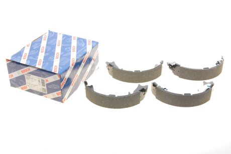 Колодки гальмівні (задні) Kia Sportage 10- (барабанні) (188.8x39.5) 0 986 487 779 (opt-om) BOSCH 0986487779