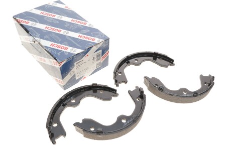Колодки гальмівні (задні) Nissan Teana 03- 0 986 487 941 UA63 BOSCH 0986487941