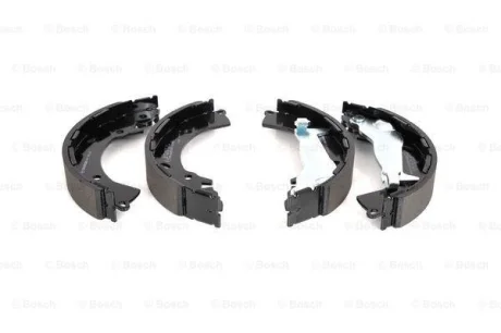 Гальмівна колодка HYUNDAI ACCENT IV, ELANTRA VI, I10 I, I20 I, I20 II 1.0-1.6D 12.07-09.21 BOSCH 0986487954